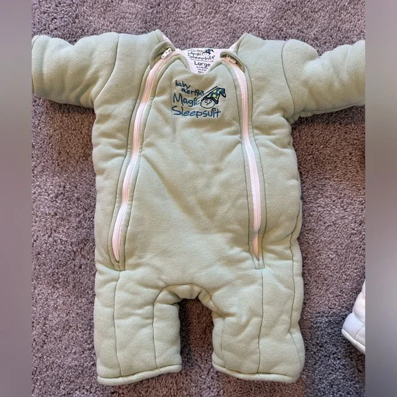 Baby Merlin Sleep Suit 6-9 months - Picture 3 of 7